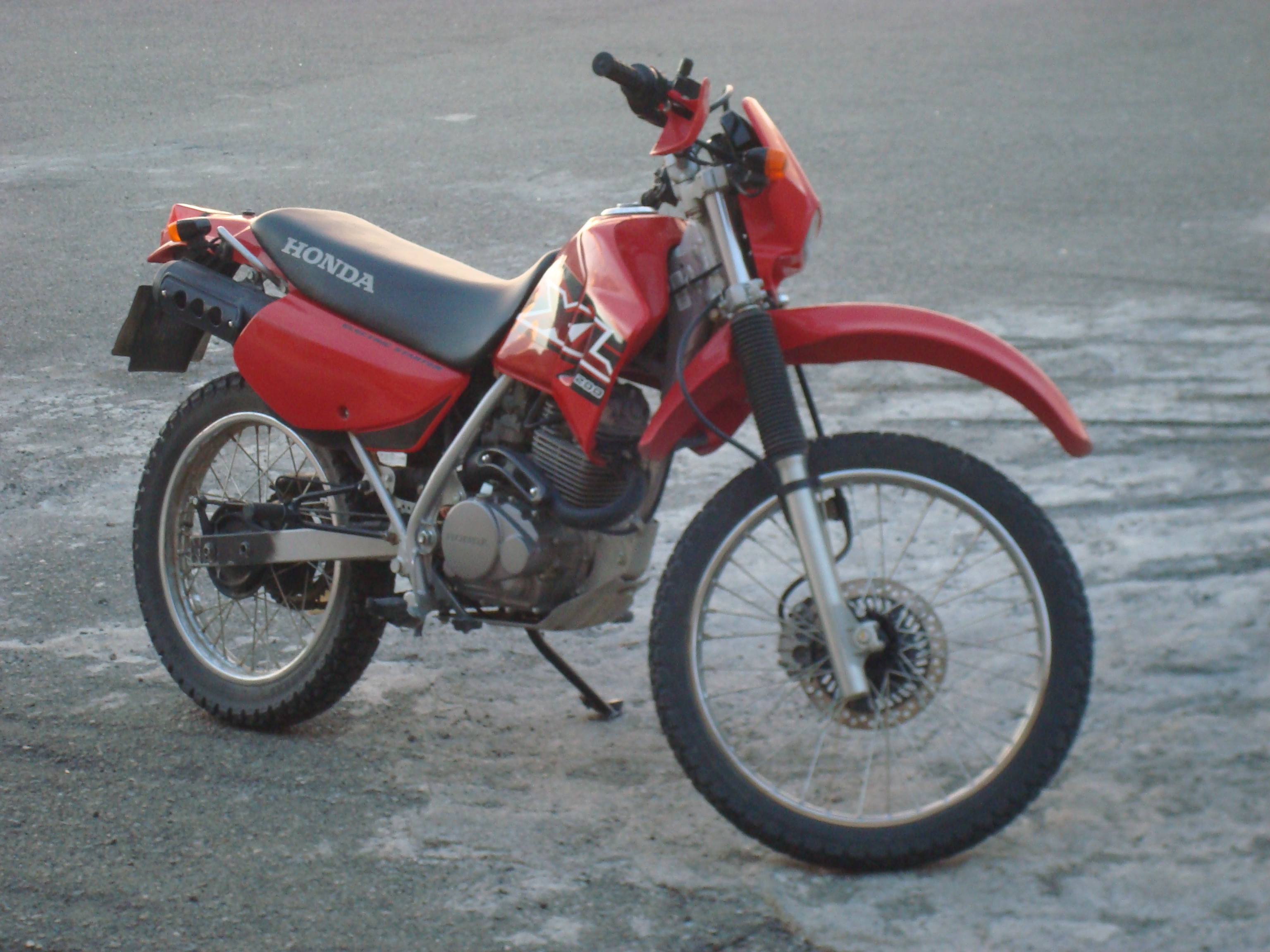 200Cc honda xl #6